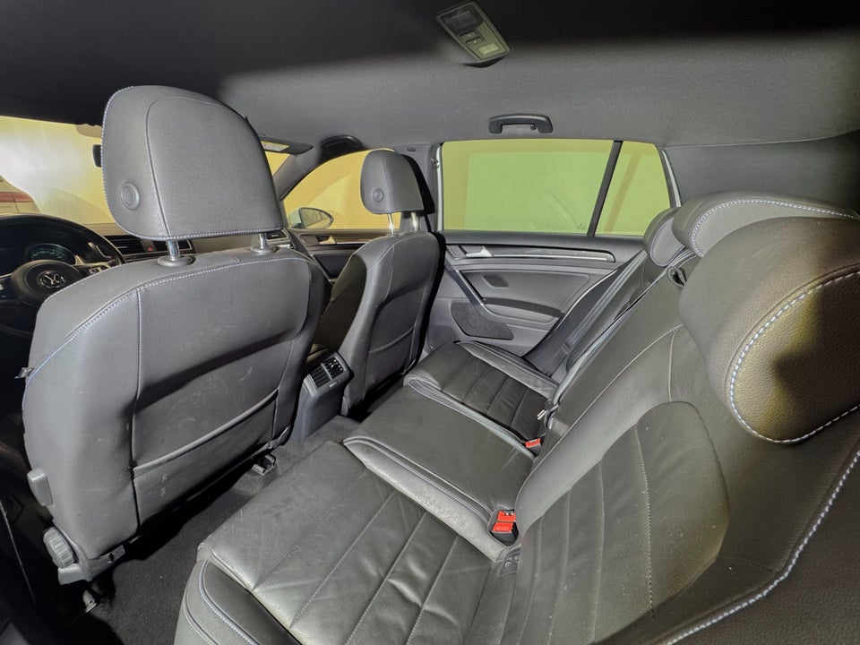 VW Golf VII 1,4 GTE DSG 5d
