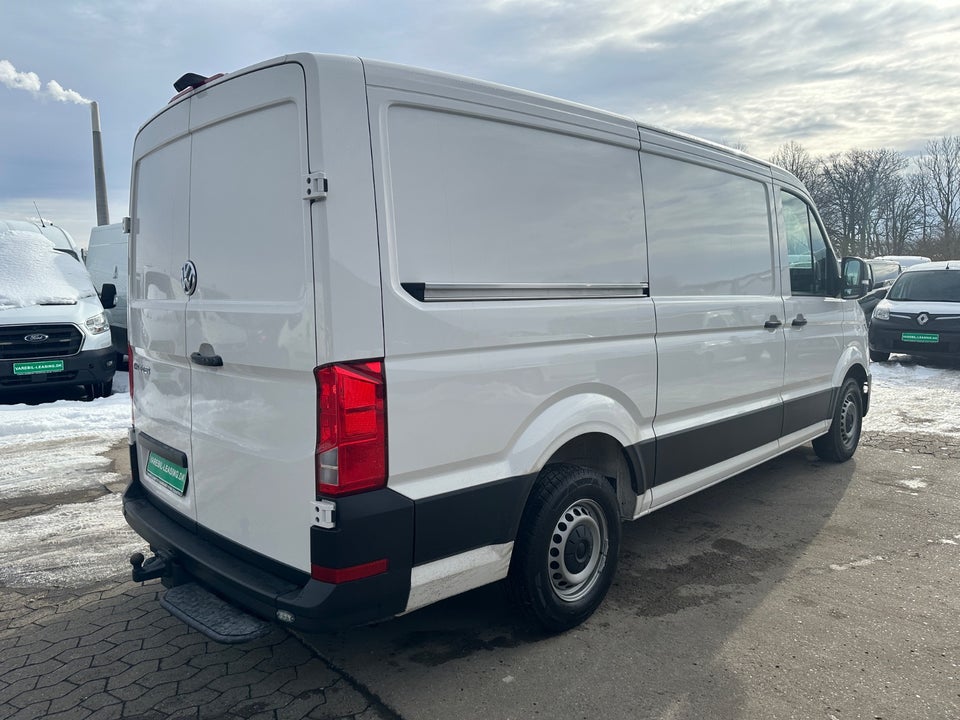 VW Crafter 35 2,0 TDi 140 Kassevogn L3H2 aut.