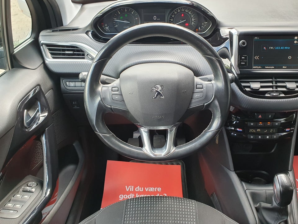Peugeot 208 1,5 BlueHDi 100 Allure Sky 5d