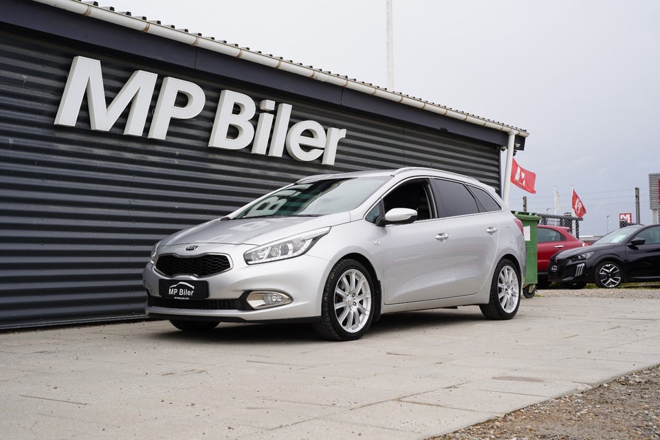 Kia Ceed 1,6 CRDi 128 World Cup SW 5d