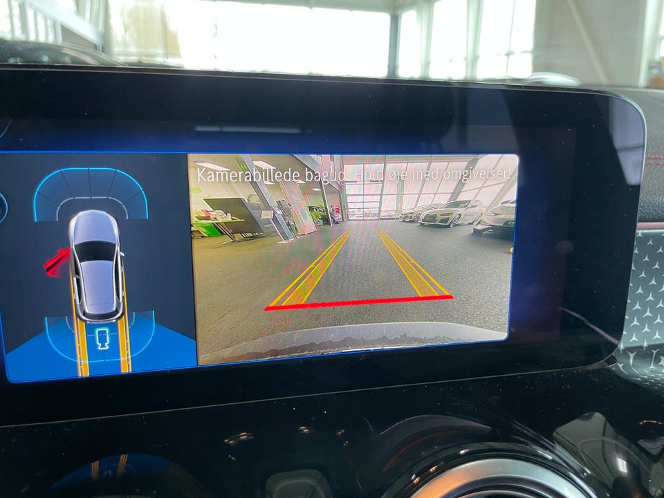 Mercedes EQB250+ AMG Line 5d