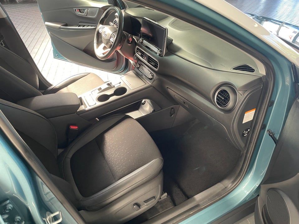 Hyundai Kona 64 EV Premium 5d