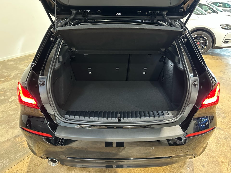 BMW 118i 1,5 Sport Line aut. 5d