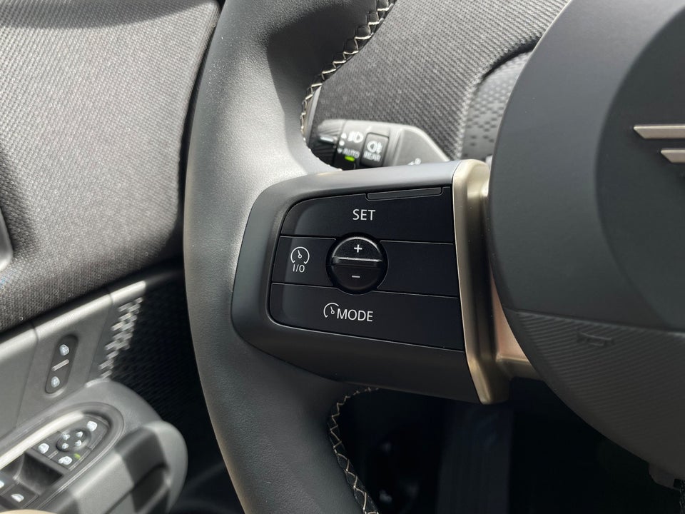 MINI Countryman SE Favoured Trim L ALL4 5d