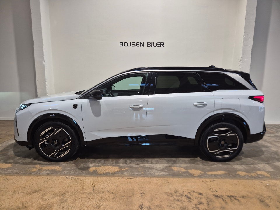 Peugeot e-5008 77 GT Pack 7prs 5d