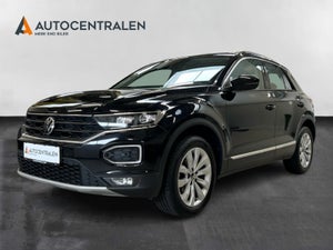 VW T-Roc, modelår 2021, 121,000 km