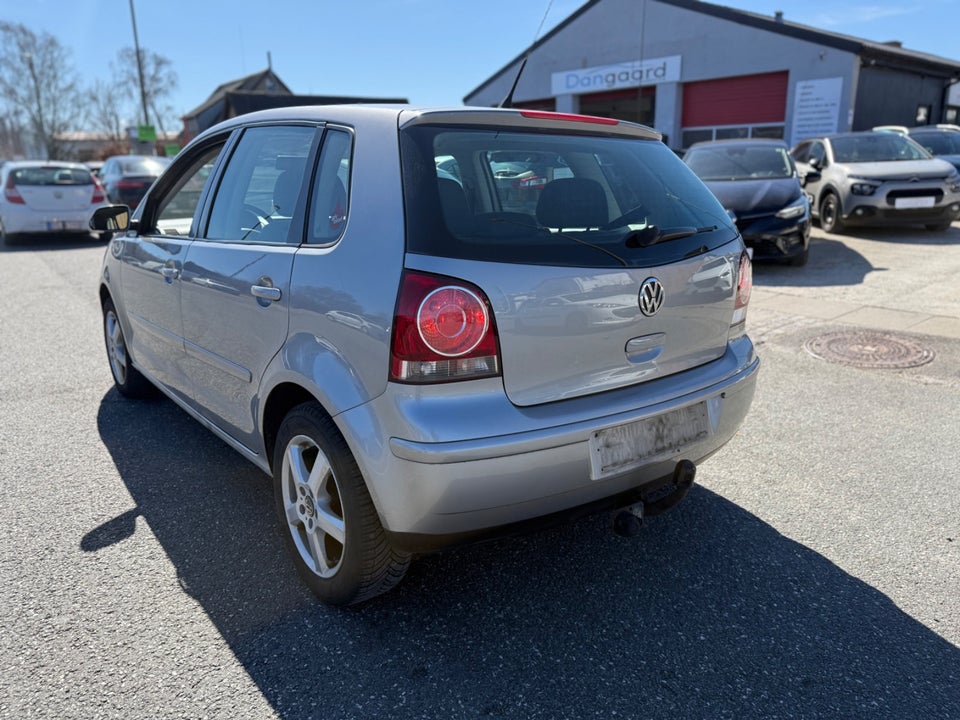 VW Polo 1,4 16V 5d