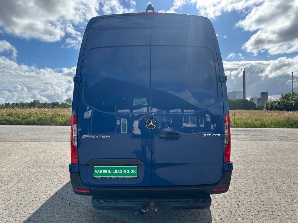 Mercedes Sprinter 317 2,0 CDi A4 Kassevogn aut. RWD