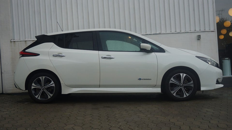 Nissan Leaf 40 Tekna 5d