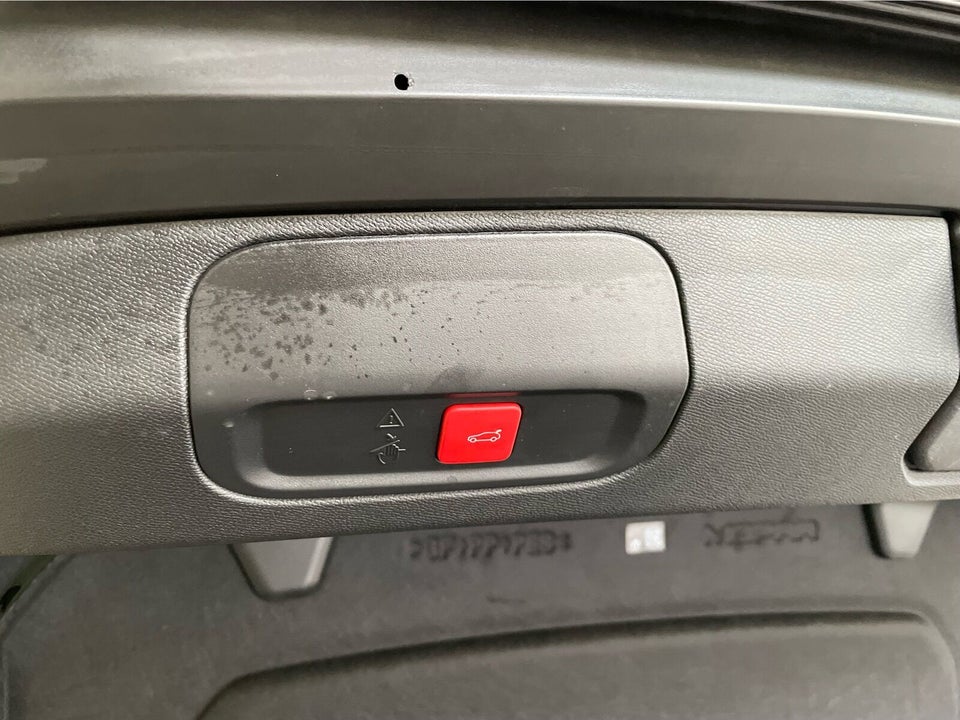 Peugeot e-408 58 GT 5d