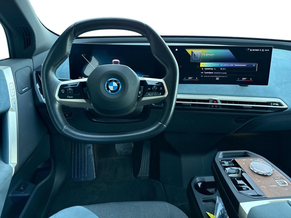 BMW iX xDrive40 Fully Charged M-Sport 5d