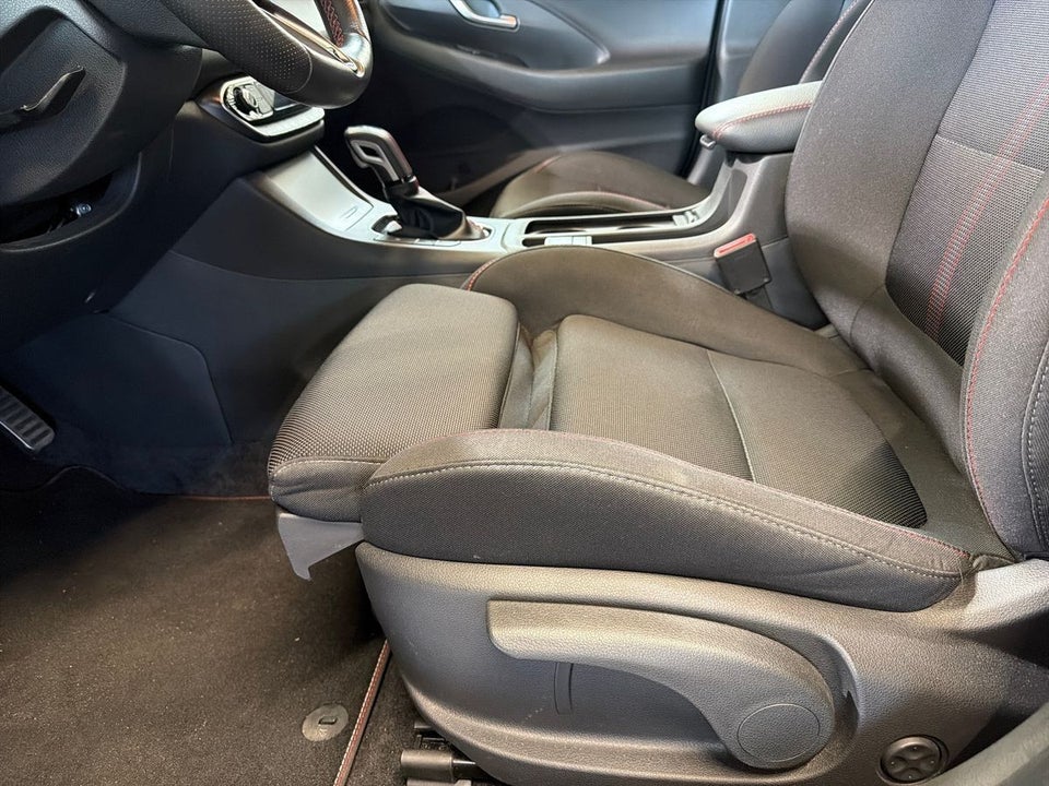 Hyundai i30 1,5 T-GDi mHEV N-Line stc. DCT 5d