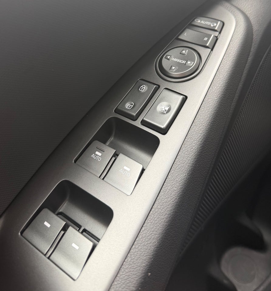 Hyundai Ioniq 40 EV Premium+ 5d