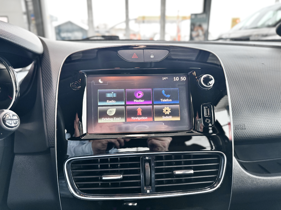 Renault Clio IV 1,5 dCi 90 Zen Sport Tourer 5d