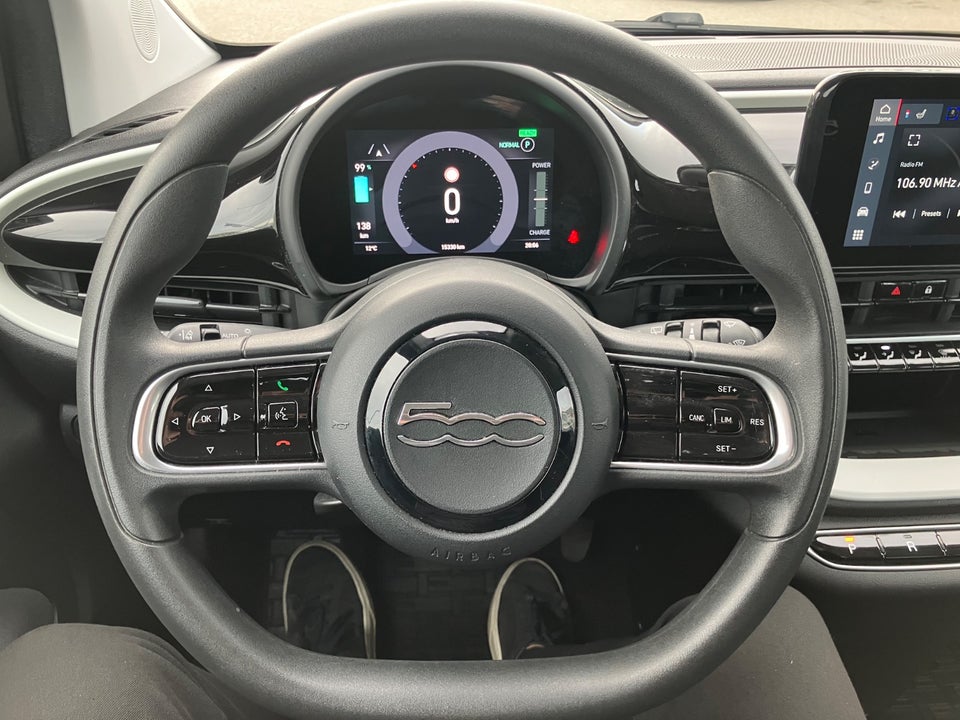 Fiat 500e 24 Action 3d