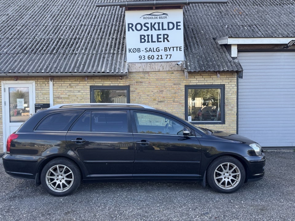 Toyota Avensis 1,8 VVT-i Sol stc. 5d