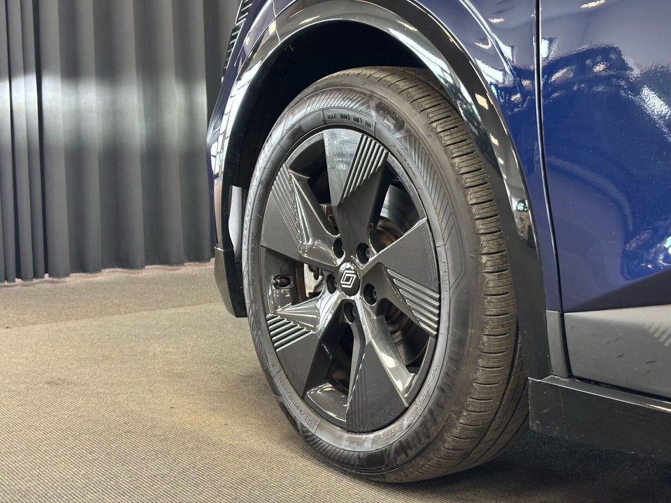 Renault Megane E-Tech 40 Equilibre 5d