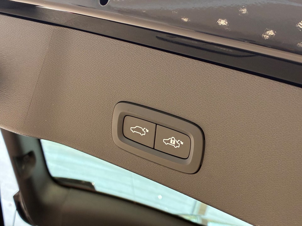 Volvo C40 ReCharge Core 5d