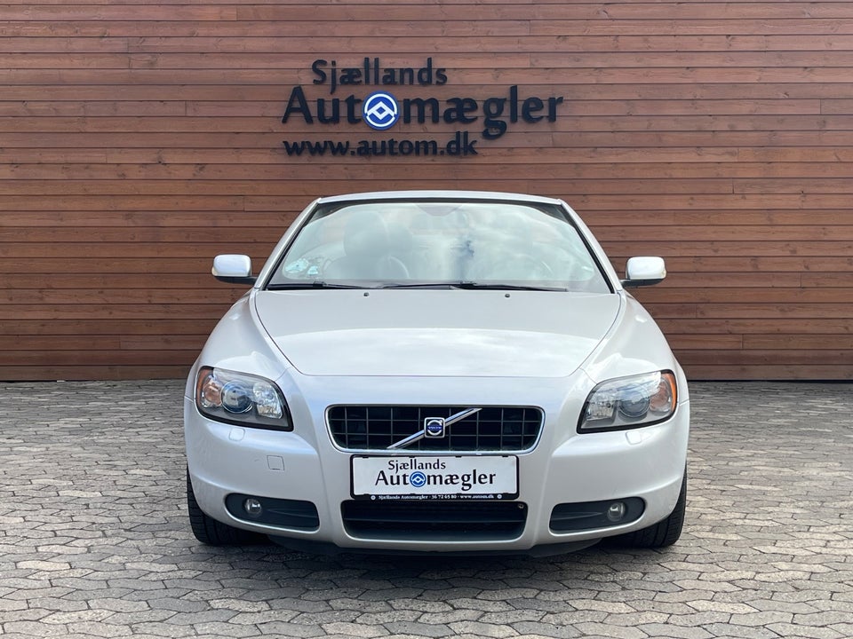 Volvo C70 2,5 T5 Summum aut. 2d
