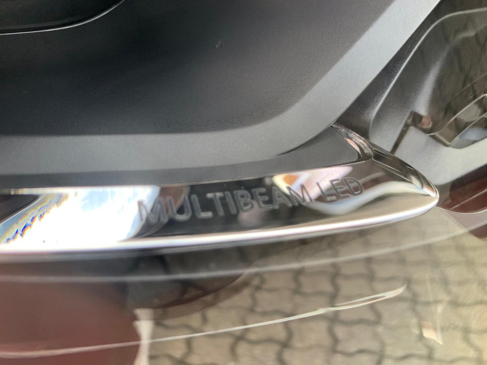 Mercedes E300 de 2,0 AMG Line aut. 4d