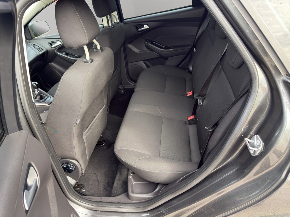Ford Focus 1,0 SCTi 125 Business stc. 5d