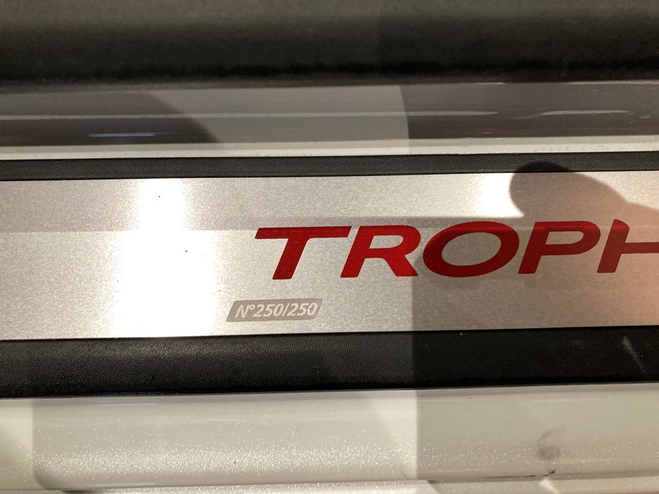 Renault Megane III 2,0 R.S. Trophy R Coupé 3d