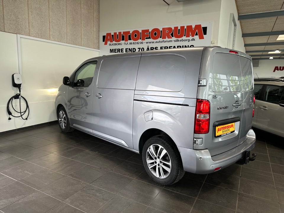 Peugeot Expert 2,0 BlueHDi 177 L2 Ultimate EAT8 Van