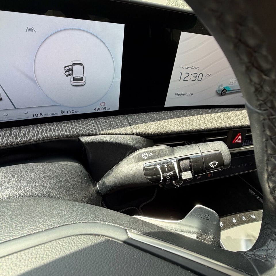 Kia EV6 77 Long Range Upgrade 5d
