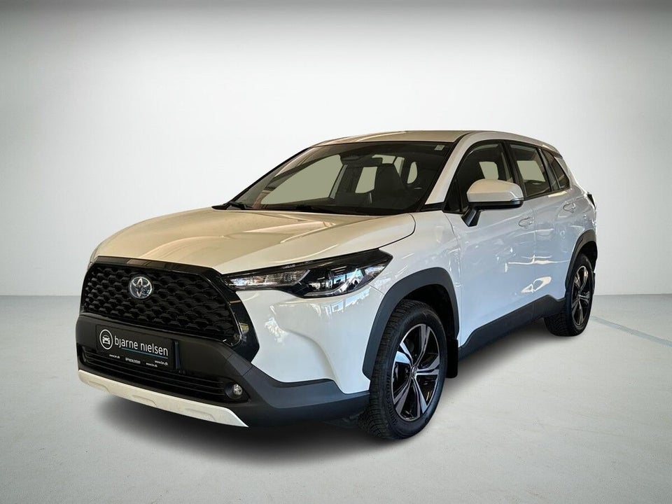 Toyota Corolla Cross 2,0 Hybrid Active CVT 5d