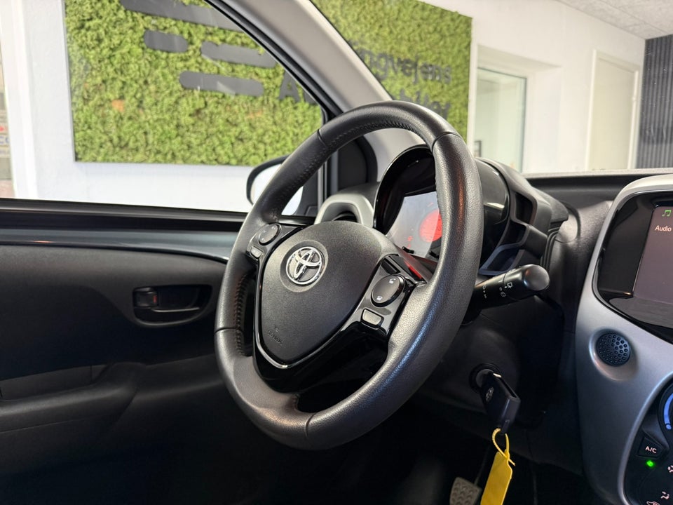 Toyota Aygo 1,0 VVT-i x 5d