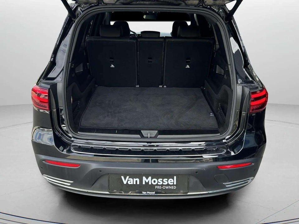 Mercedes EQB300 Progressive Advance Plus 4Matic 5d