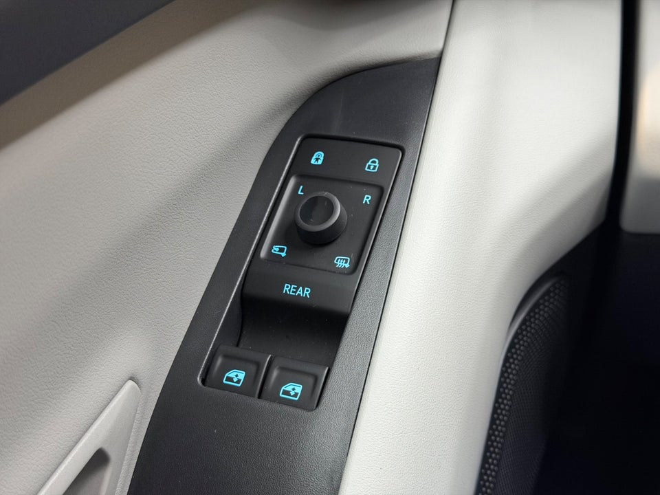 Ford Explorer 79 Select Extended Range AWD 5d