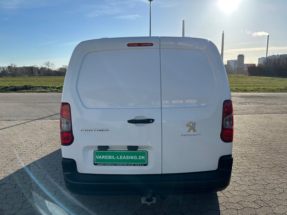 Peugeot Partner 1,5 BlueHDi 100 L1V1 Plus Van