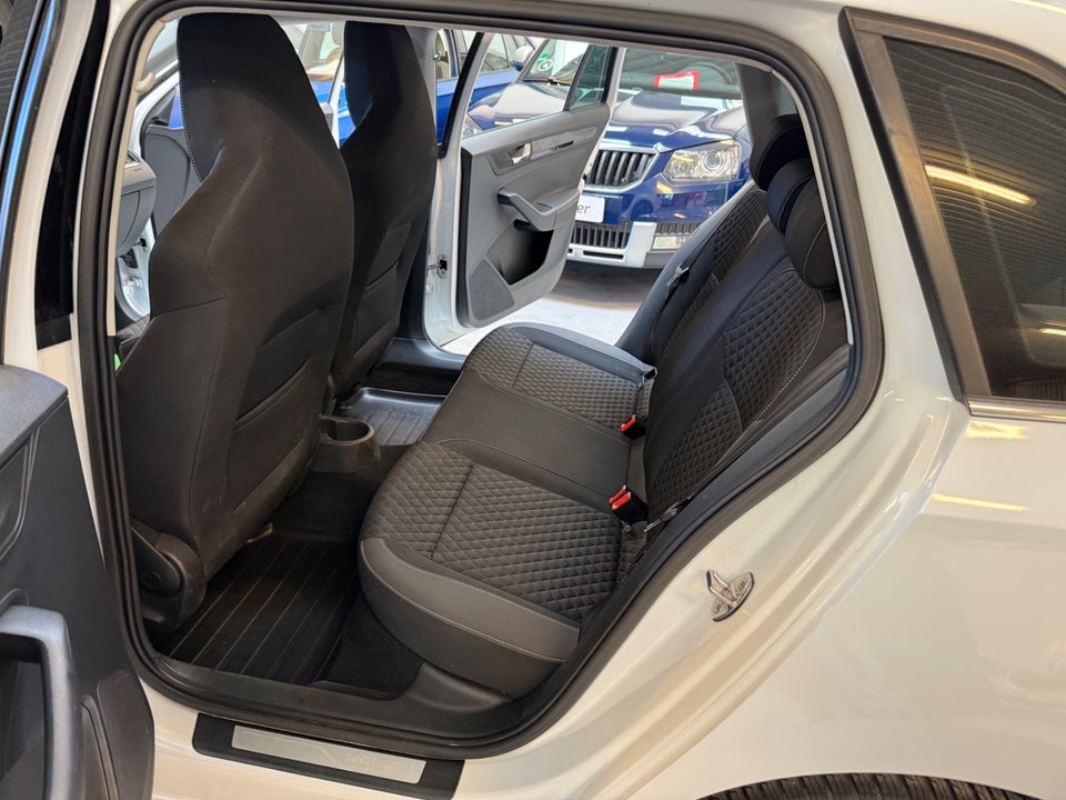 Skoda Rapid 1,0 TSi 110 Tour de France 5d