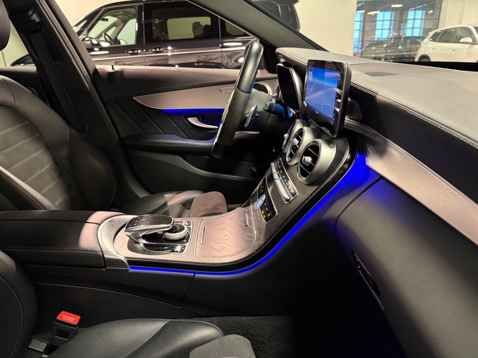 Mercedes C220 d 2,0 AMG Line Night Edition stc. aut. 5d