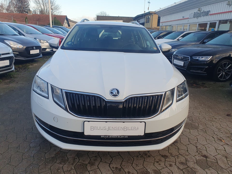 Skoda Octavia 1,8 TSi 180 Style Combi DSG 5d