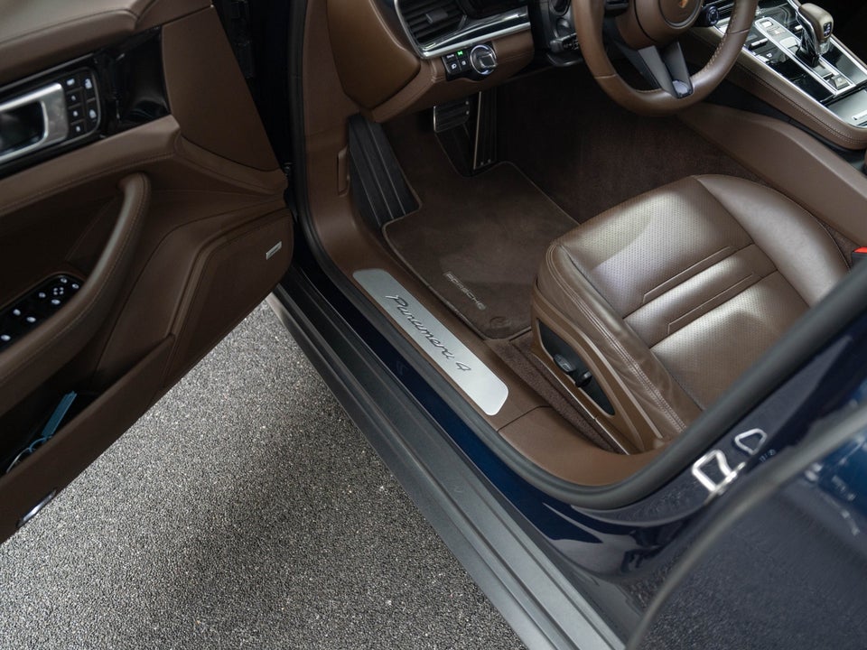 Porsche Panamera 4 2,9 E-Hybrid Sport Turismo PDK 5d