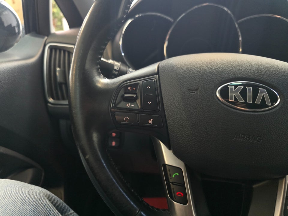 Kia Rio 1,4 CVVT Attraction 5d