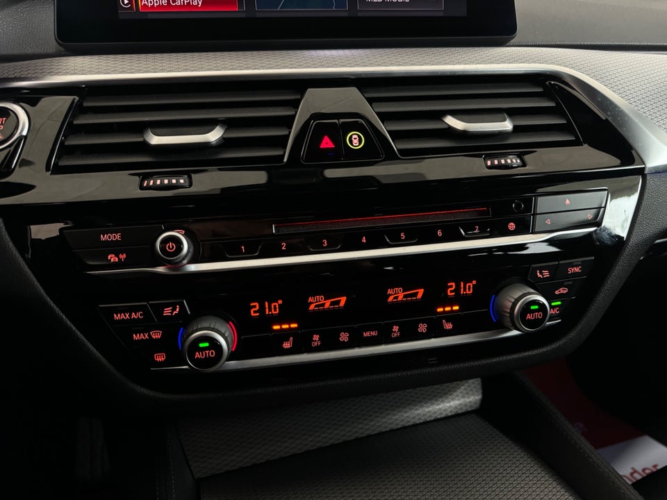 BMW 530d 3,0 Touring M-Sport xDrive aut. 5d