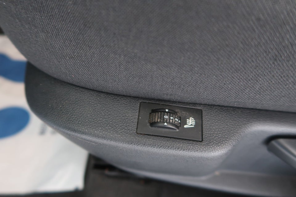 Peugeot 5008 2,0 HDi 150 Style 7prs 5d