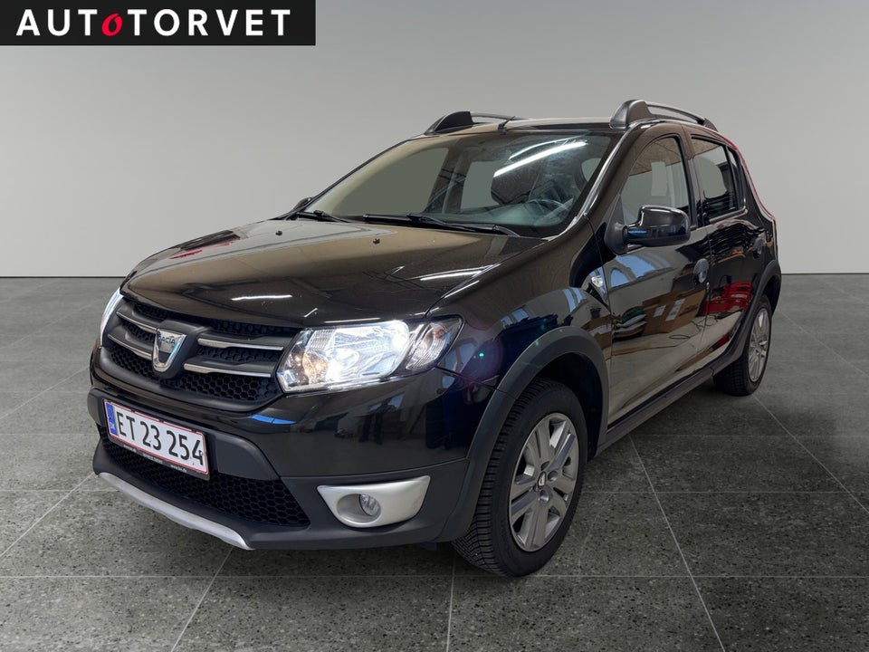 Dacia Sandero 0,9 TCe 90 Family Easy-R 5d