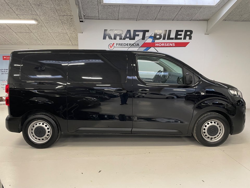 Opel Vivaro 1,5 D 102 Essenia L2V1