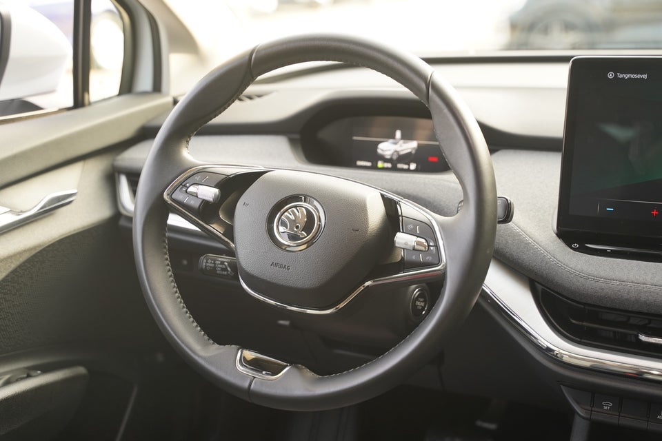 Skoda Enyaq 60 iV Loft 5d