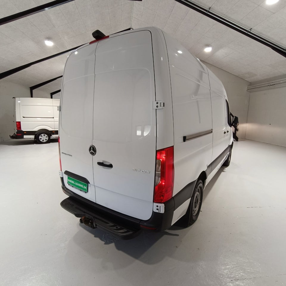 Mercedes Sprinter 317 2,0 CDi A2 Kassevogn aut. RWD