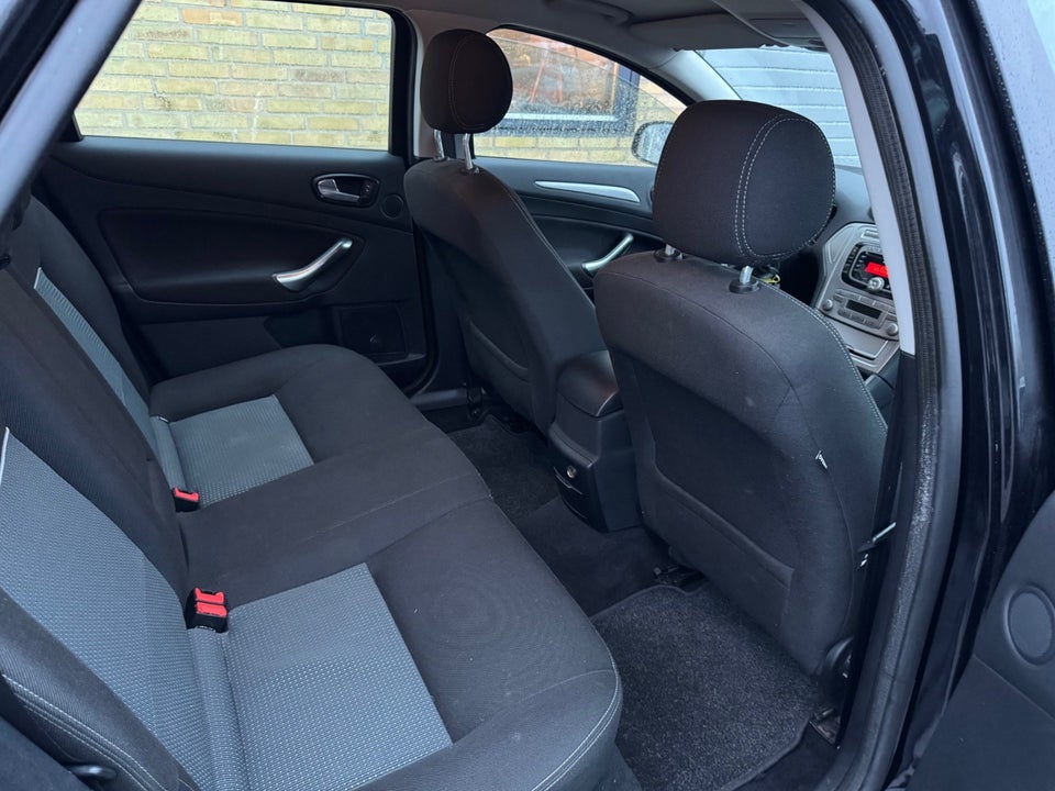 Ford Mondeo 2,0 TDCi 115 Collection stc. ECO 5d