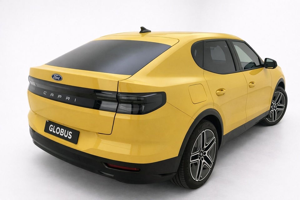 Ford Capri 77 Premium Extended Range 5d