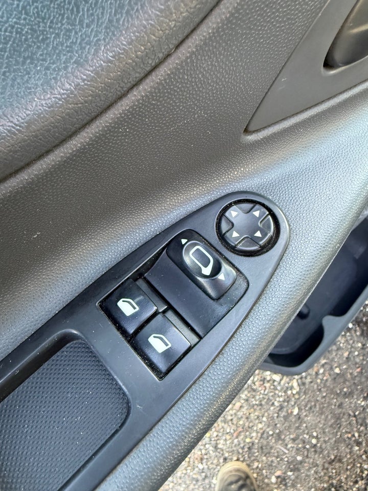 Toyota ProAce 2,0 D 163 T2 L2H1 aut. 5d