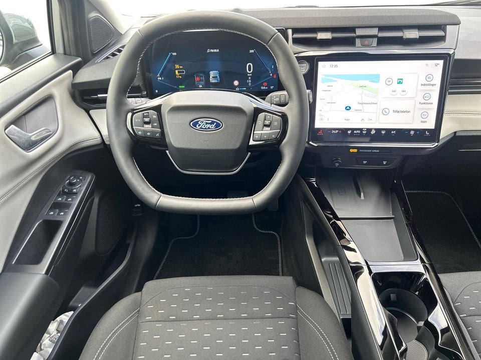 Ford Puma 46 Gen-E Select 5d