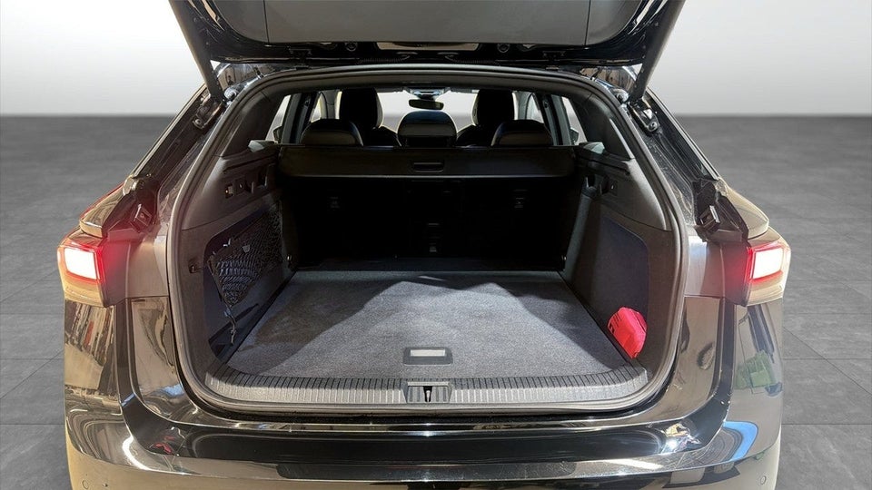 VW ID.7 77 Pro Tourer 5d