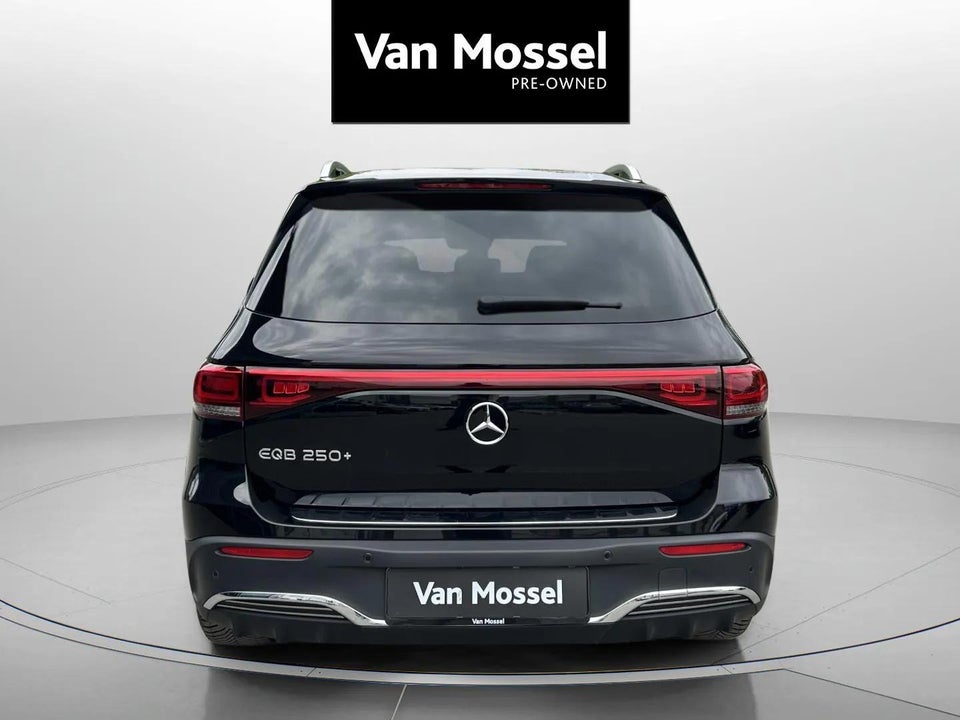 Mercedes EQB250+ AMG Edition 5d